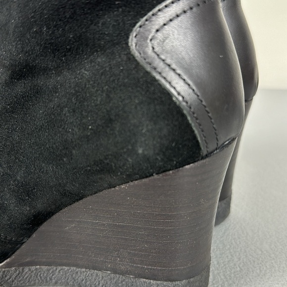 Aquatalia by Marvin K Cassie Suede Lace Up Wedge Bootie. Size 38. US 8. - Picture 9 of 13